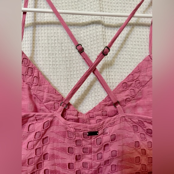 NWOT- O’Neill - Small- Pink- Lined Shorts Romper - Picture 6 of 10